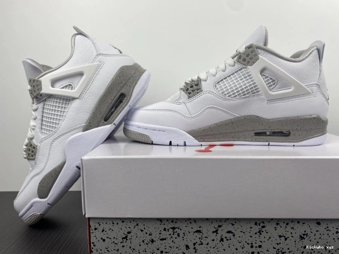 White 4 Oreo Retro (2021) CT8527-100 Jordan 0818